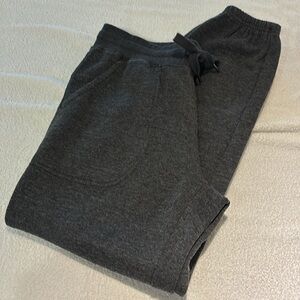 Prana Gray joggers/sweatpants with pockets, size small